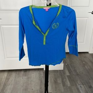 Pajama top by Victoria’s Secret Pink. Size M/L.